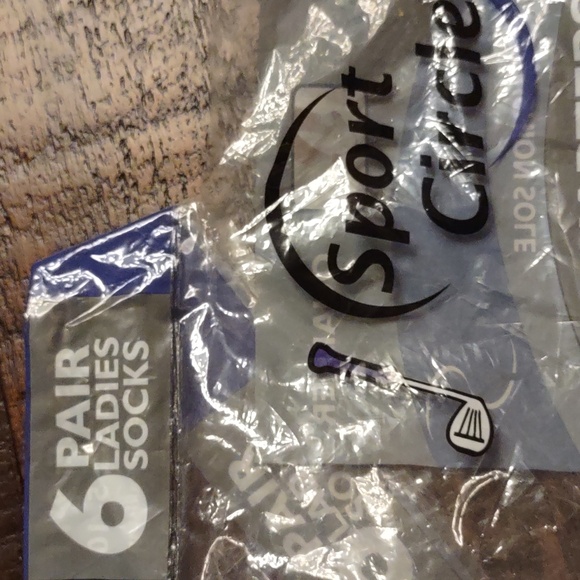 White and Pink Women's Socks, 4 New Pair - Picture 3 of 7